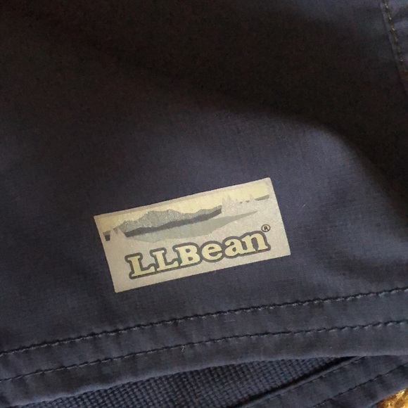 L.L. Bean swim trunks. Mesh Liner. 10” inseam. 20” outseam. Green & Blue. - Picture 2 of 6